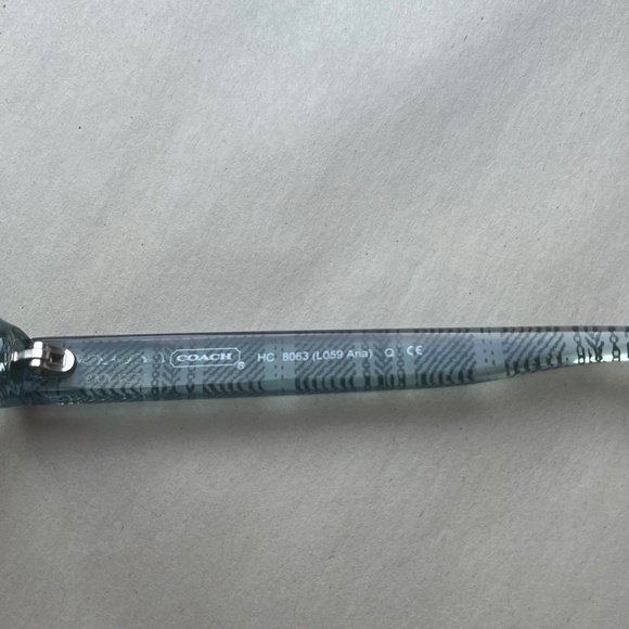 Coach Perforated Legacy Wristlet Leather Logo Clutch Bag Purse Bag Blue/Yellow - Picture 7 of 9